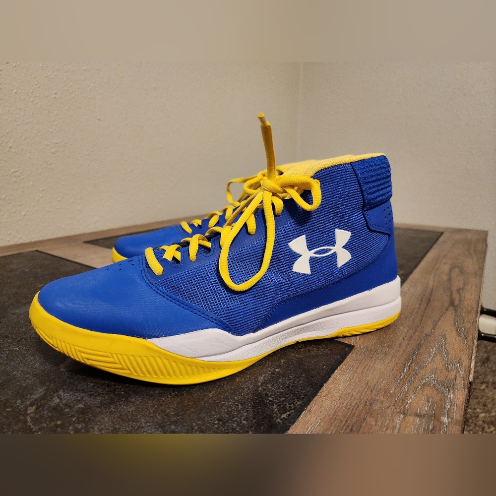 Royal Blue Under Armour Boys' Jet 2017 Basketball Sneakers Size 10